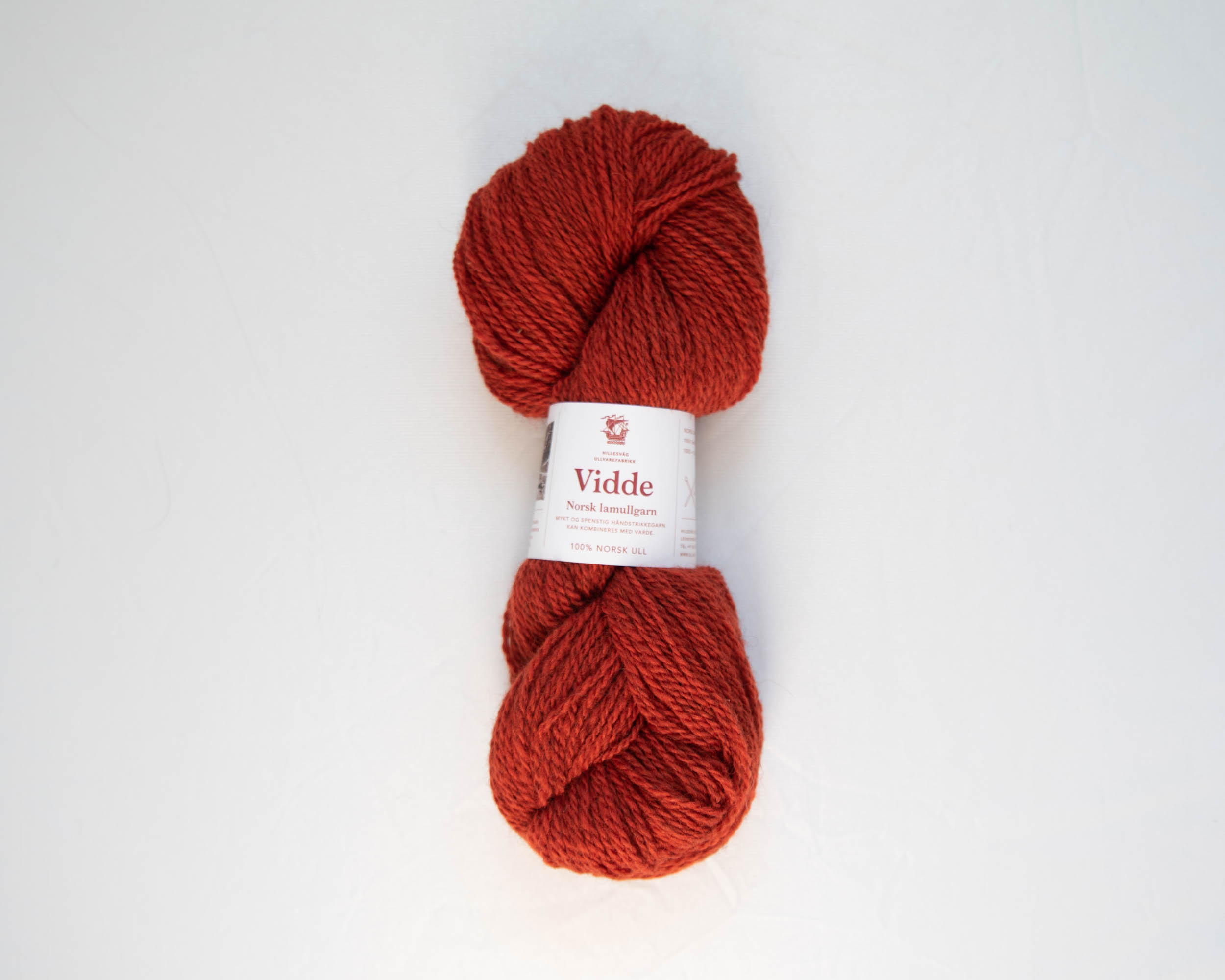 Vidde Lamullgarn - 308 rustrød