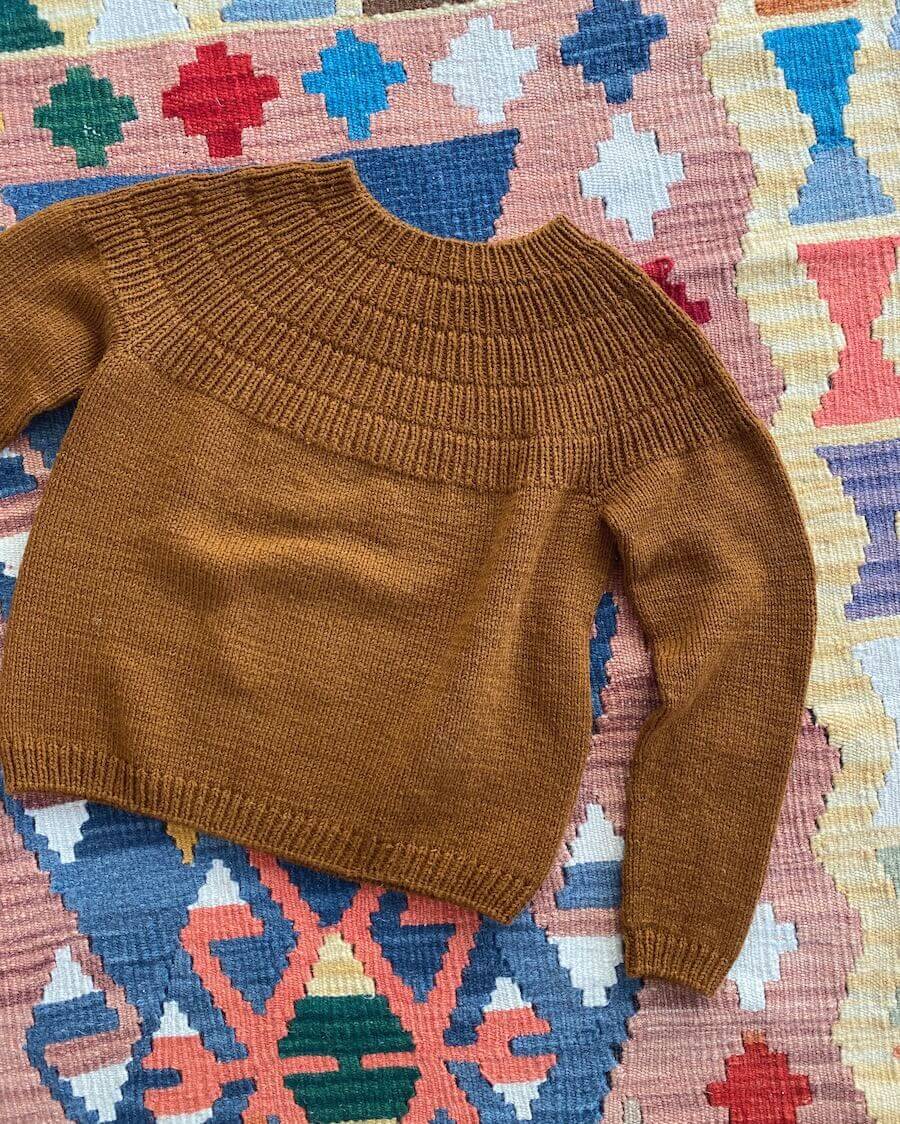 Petit Knit ankers pullover my size 4 Petit Knit ankers pullover my size 4