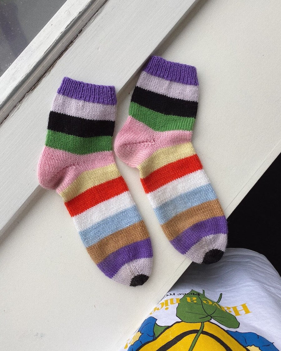 Anleitung für EVERY DAY SOCKS (Petite Knit)