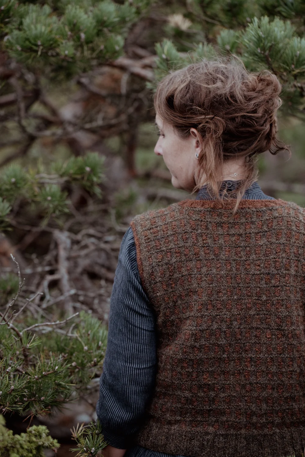 The Island and the Forest: a Knitted Correspondence (Lotta H. Löthgren und Erika Åberg)