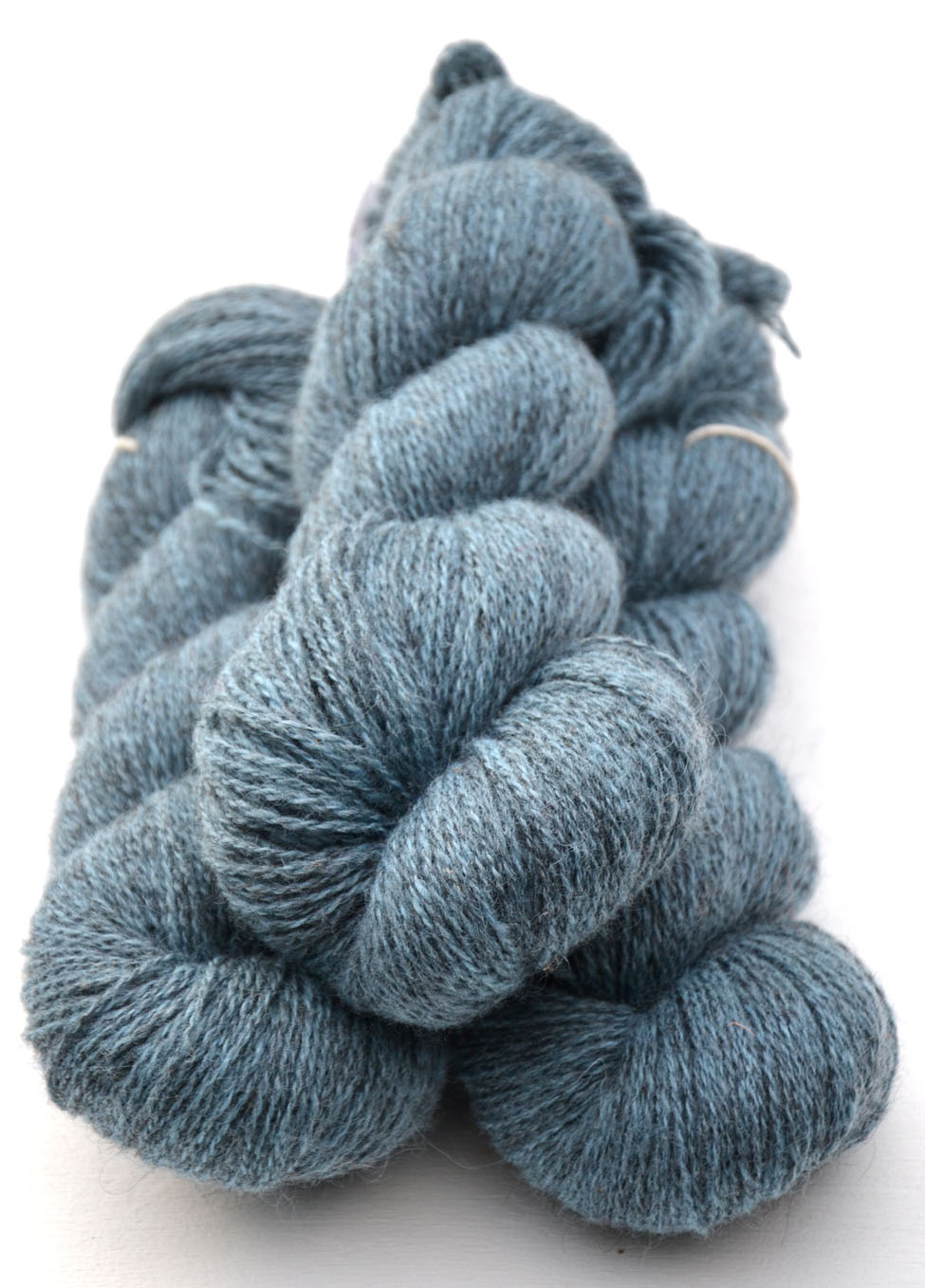 6/2-4133 Bluish Turquoise on medium grey