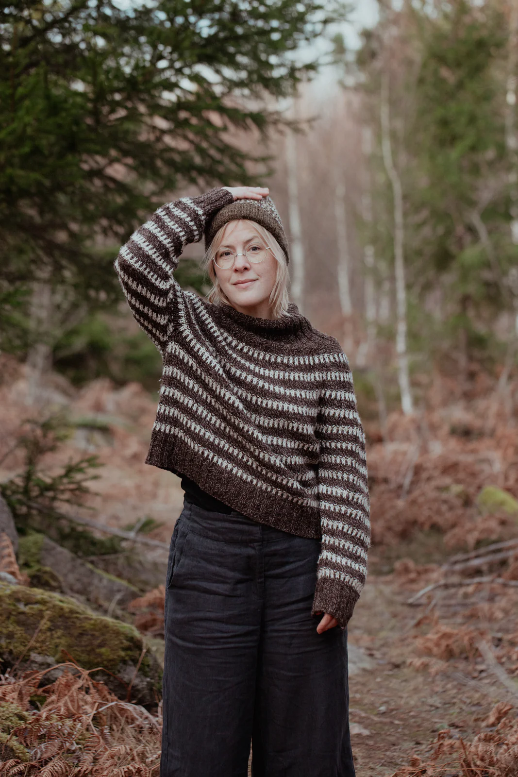 The Island and the Forest: a Knitted Correspondence (Lotta H. Löthgren und Erika Åberg)