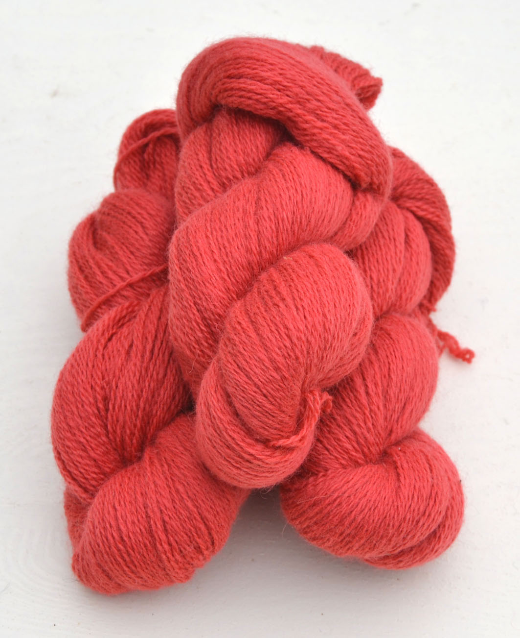 6/2-1161 Salmon Pink on White Wool 6/2-1161 Salmon Pink on White Wool