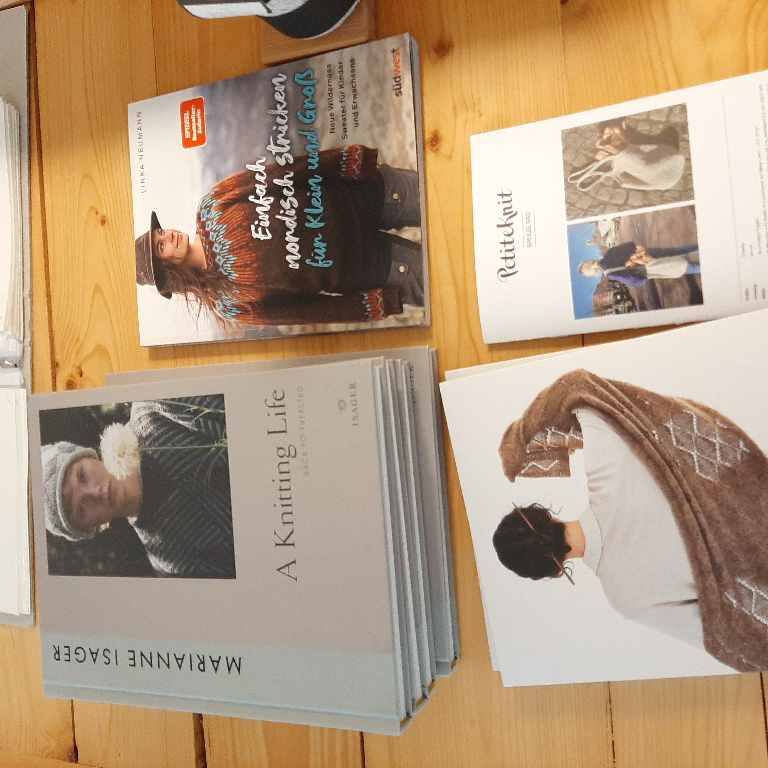Büchertisch Büchertisch