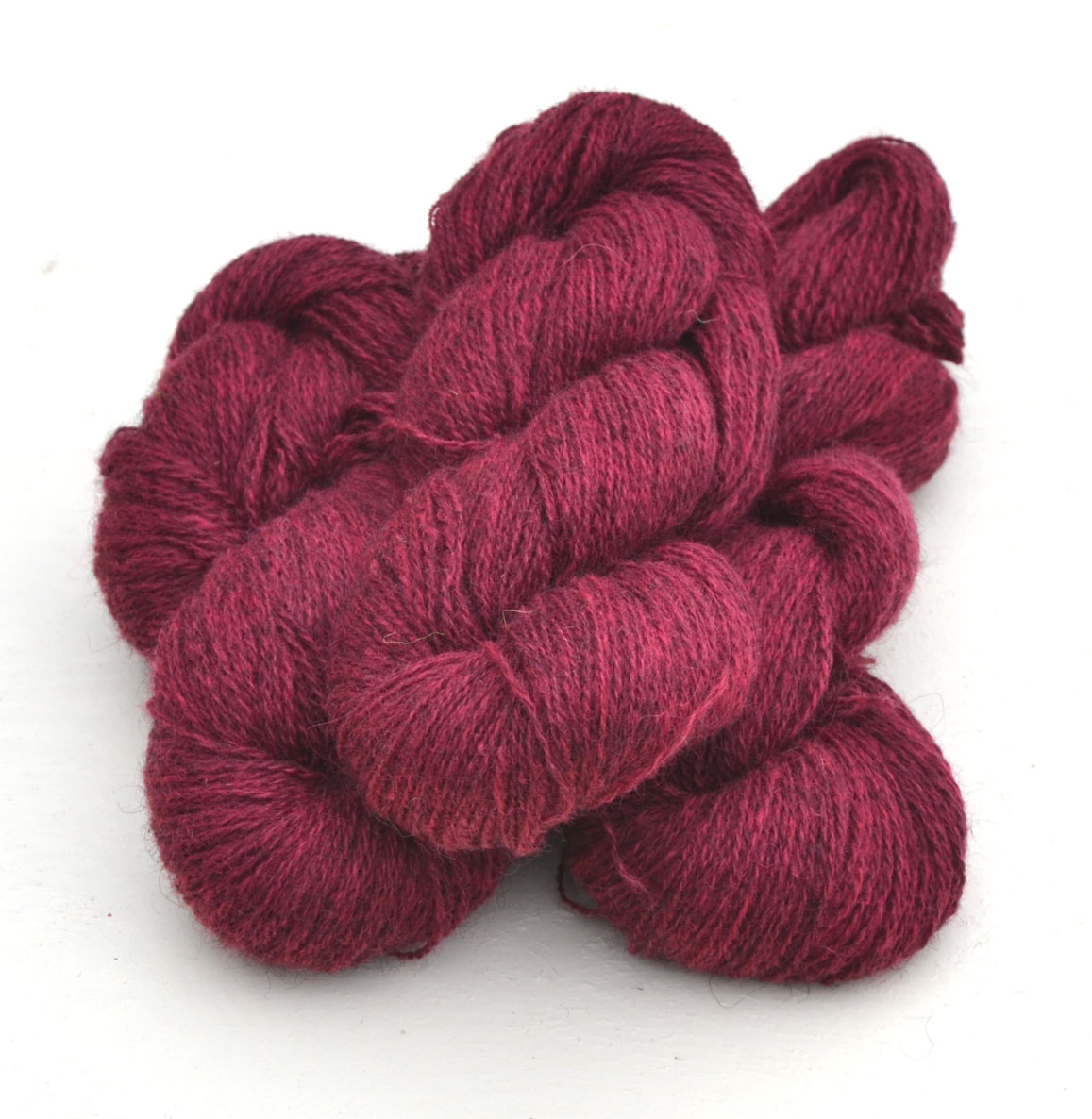 6/2-1133 Red Cerise on dark Gotland 6/2-1133 Red Cerise on dark Gotland