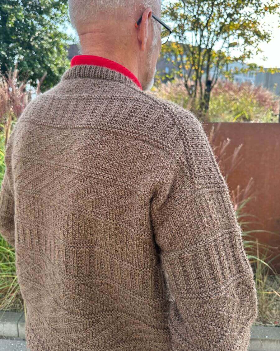 Anleitung für STORM SWEATER Man (Petite Knit)